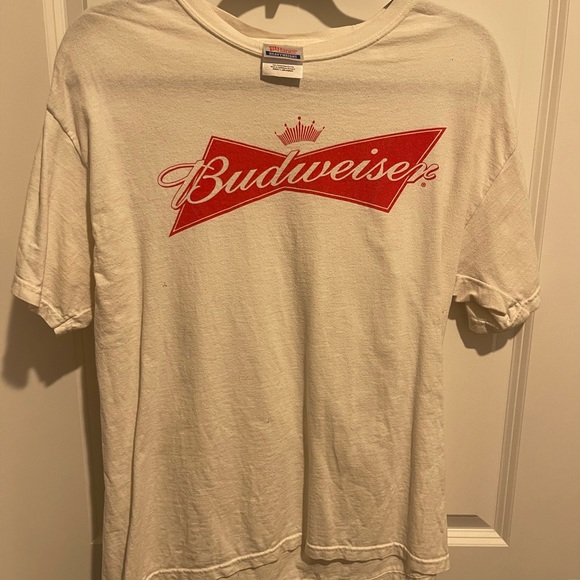 Budweiser Graphic Tee - Picture 2 of 2